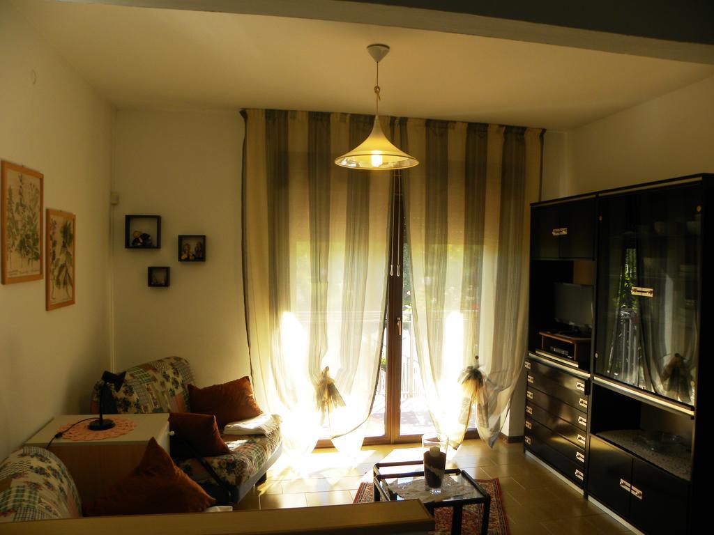 Casa De Val Apartment Calceranica al Lago Room photo