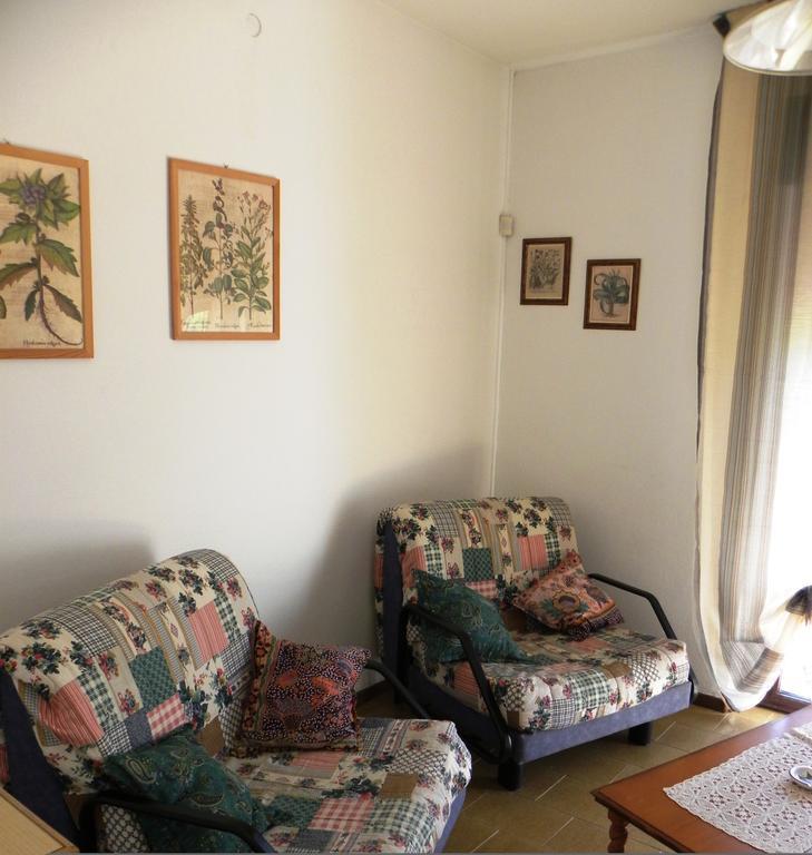 Casa De Val Apartment Calceranica al Lago Room photo